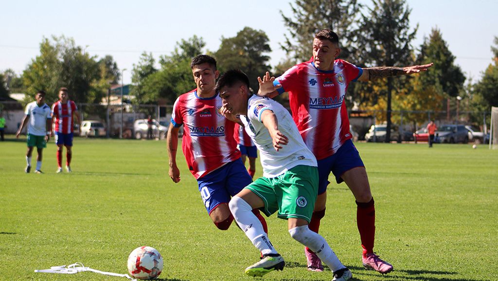 Deportes Linares logra empate frente a Deportes Puerto Montt Deportes Linares logra empate frente a Deportes Puerto Montt