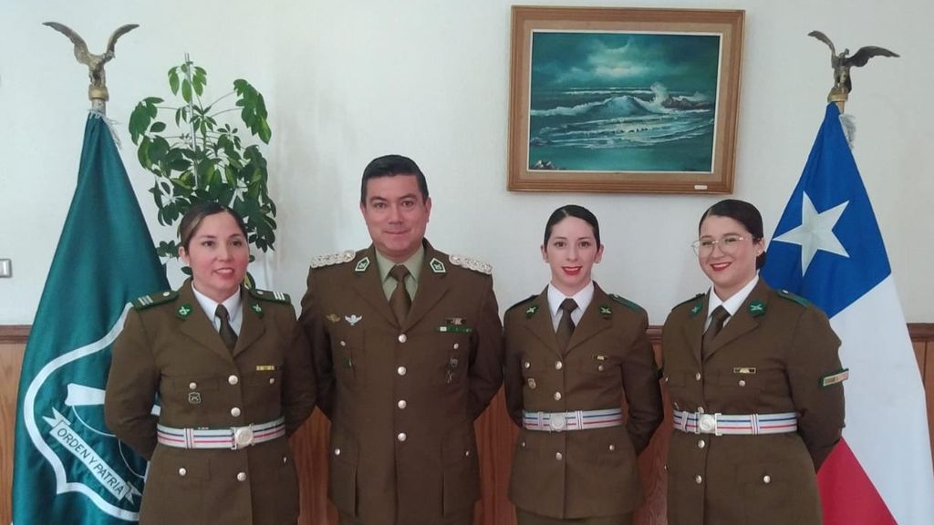 Este miércoles se realizó la ceremonia de ascensos en la Prefectura de Carabineros de Linares Este miércoles se realizó la ceremonia de ascensos en la Prefectura de Carabineros de Linares