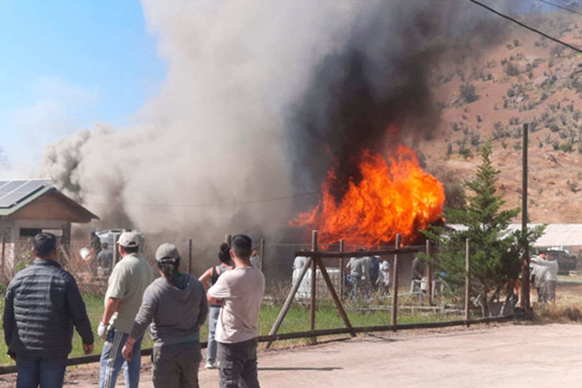 INCENDIOENLAMPA INCENDIOENLAMPA