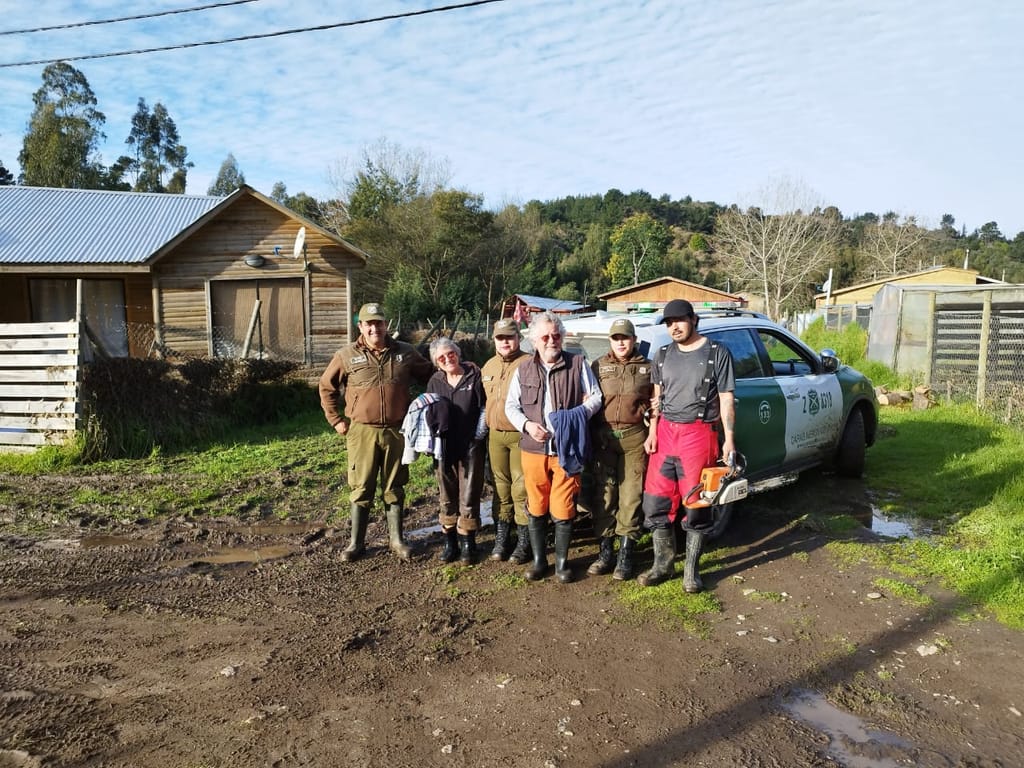 Carabineros se traslado hasta el sector rural de Santa Ana a brindar ayuda Carabineros se traslado hasta el sector rural de Santa Ana a brindar ayuda