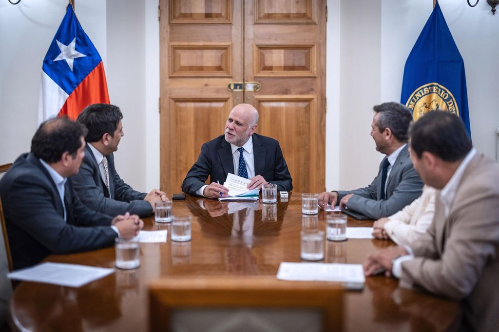 Royalti Elizalde Royalti Elizalde