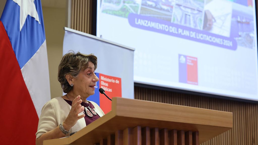 Ministerio de Obras Públicas presenta el plan nacional de licitaciones, invirtiendo más de 61 mil millones de pesos en la Región Ministerio de Obras Públicas presenta el plan nacional de licitaciones, invirtiendo más de 61 mil millones de pesos en la Región