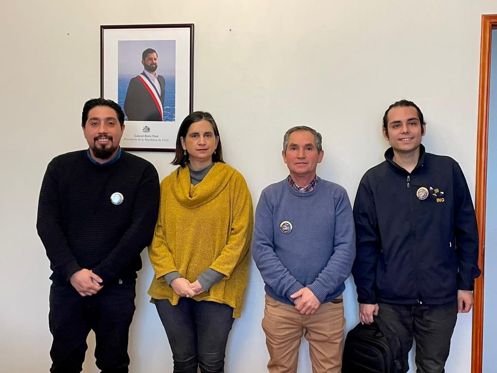 Subsecretaria de Agricultura se reúne con agrupación de apicultores para coordinar acciones tras sistema frontal Subsecretaria de Agricultura se reúne con agrupación de apicultores para coordinar acciones tras sistema frontal