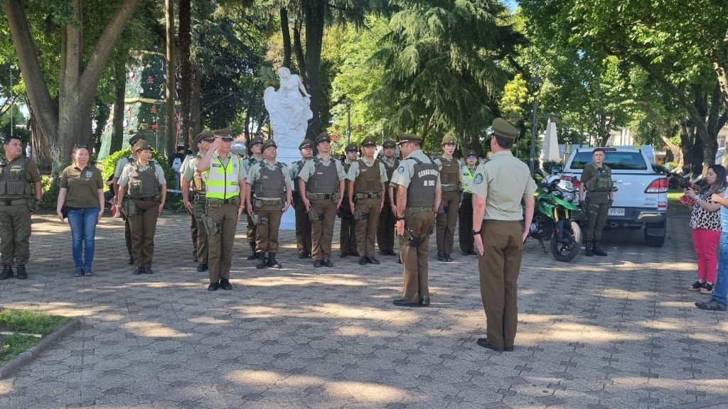 Carabineros de la Prefectura de Linares refuerza la seguridad en las celebraciones de fin de año Carabineros de la Prefectura de Linares refuerza la seguridad en las celebraciones de fin de año