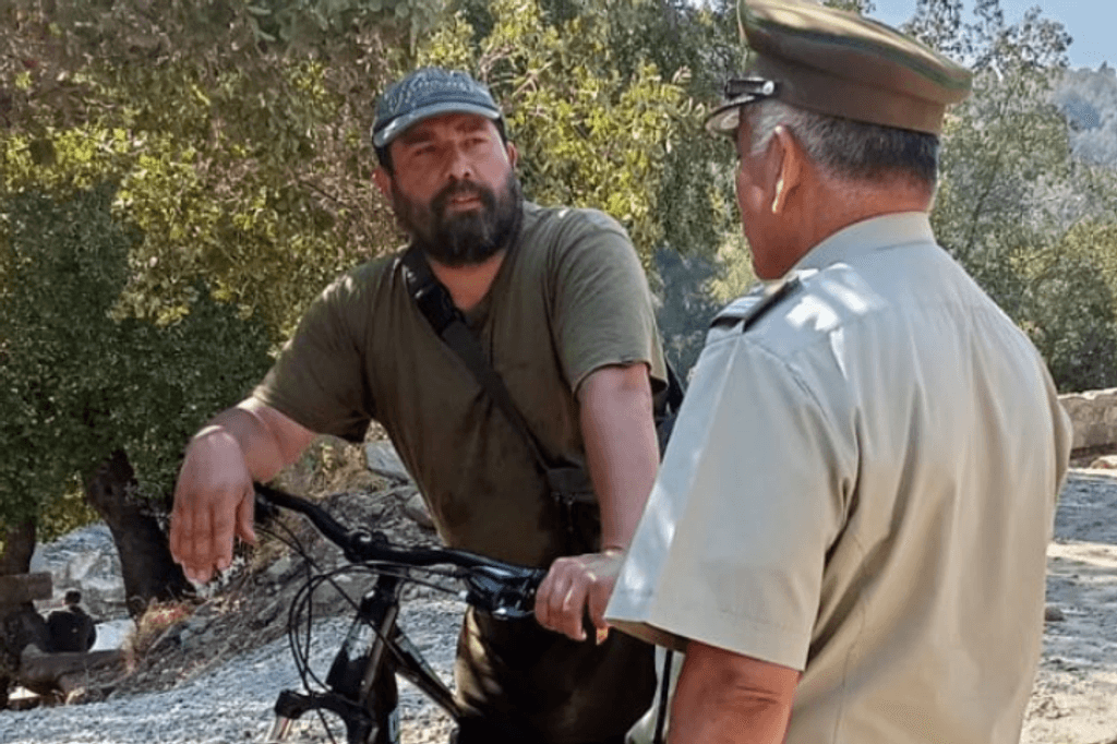 Carabineros en Embalse Ancoa Carabineros en Embalse Ancoa