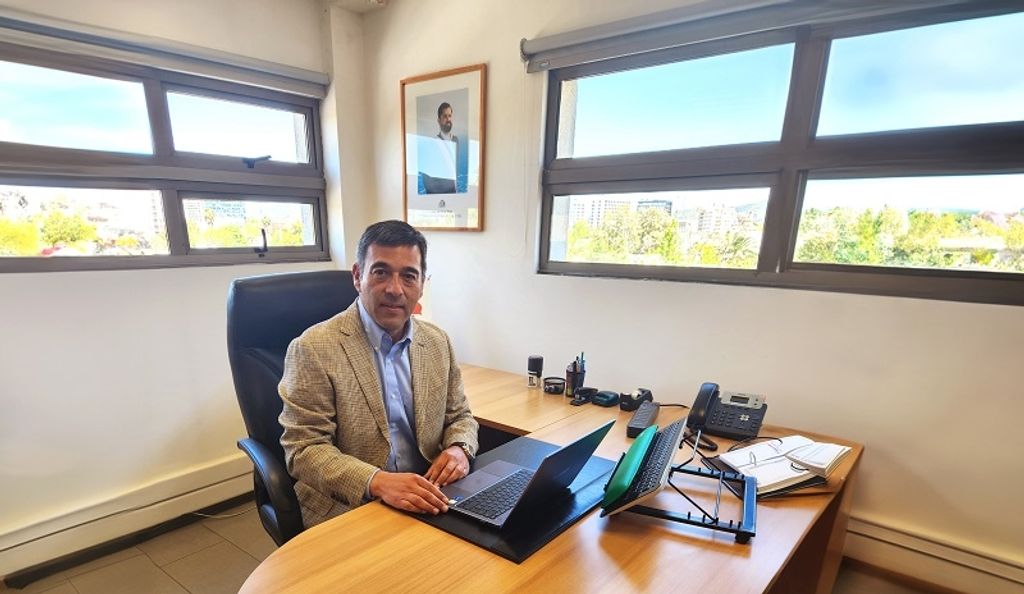 Asume nuevo Director Regional de SERCOTEC Maule Asume nuevo Director Regional de SERCOTEC Maule