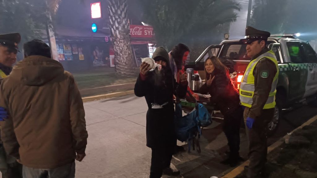 carabineros ayuda situacion de calle 1 carabineros ayuda situacion de calle 1