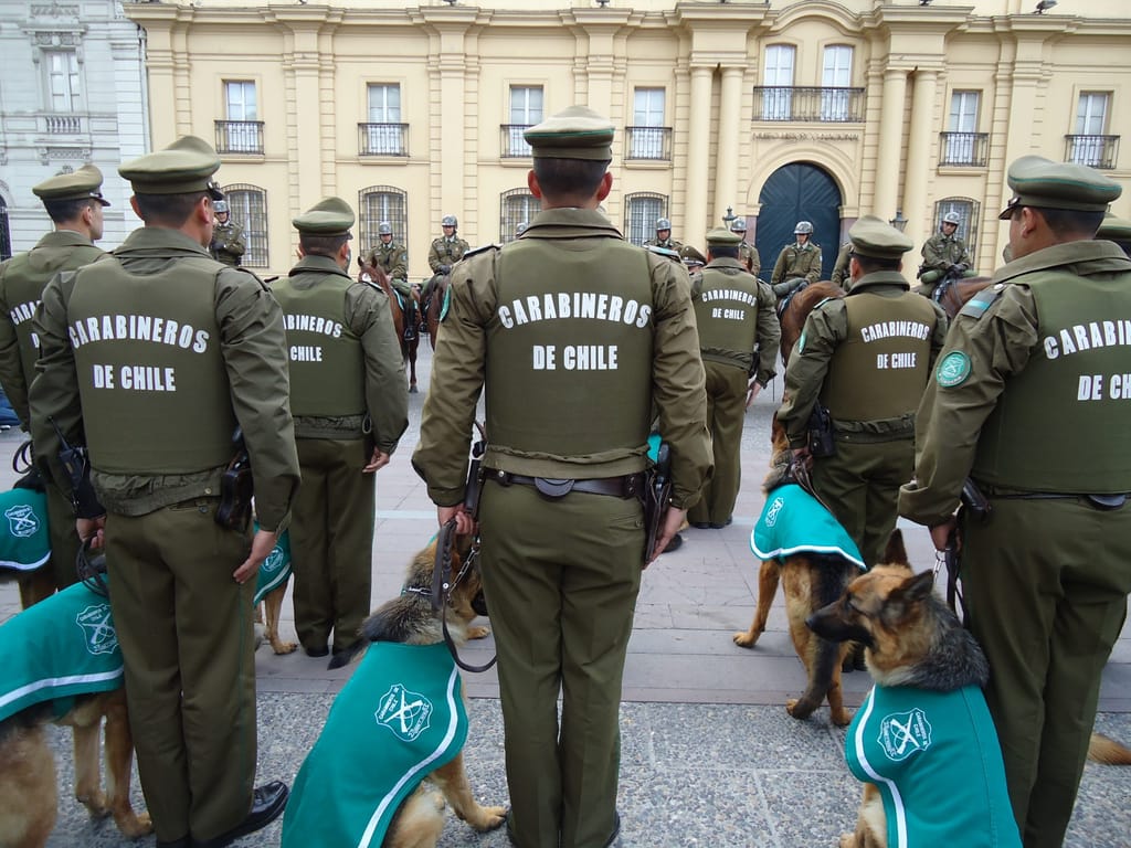 Carabineros detuvo a dos sujetos por infracción a la ley de drogas y de armas en San Javier Carabineros detuvo a dos sujetos por infracción a la ley de drogas y de armas en San Javier