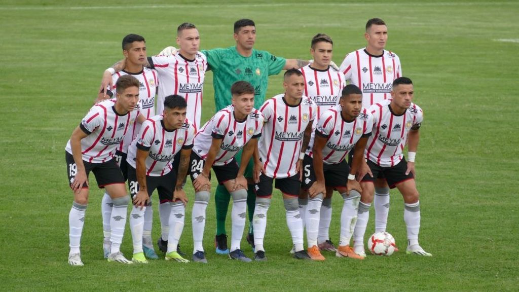 Deportes Linares busca la victoria en medio de complicaciones Deportes Linares busca la victoria en medio de complicaciones