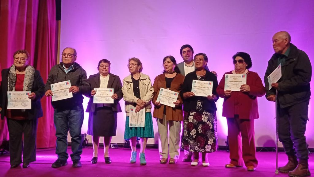 Centro diurno para personas mayores de Chanco egresa los primeros beneficiarios Centro diurno para personas mayores de Chanco egresa los primeros beneficiarios