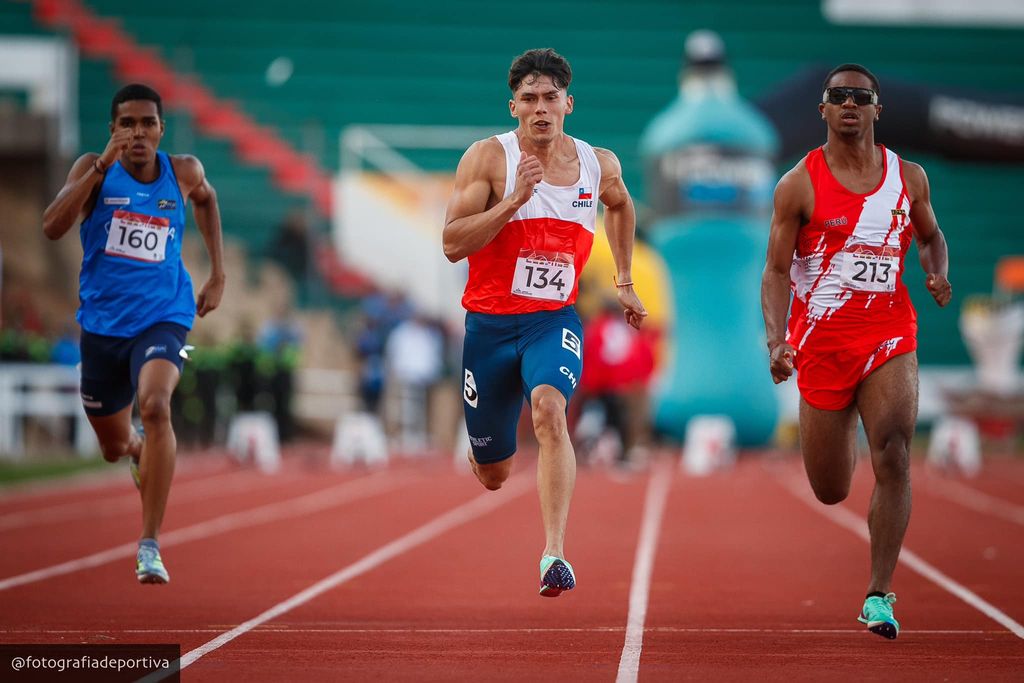 atleta 2 Benjamín Aravena atleta 2 Benjamín Aravena