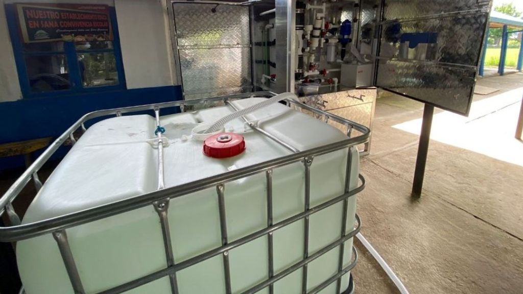 Residentes del sector de Roblería reciben equipo purificador de agua Residentes del sector de Roblería reciben equipo purificador de agua