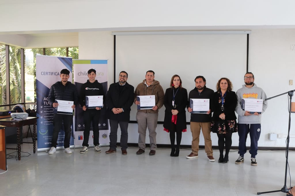 21 personas se certificaron como instaladores eléctricos y de gas 21 personas se certificaron como instaladores eléctricos y de gas