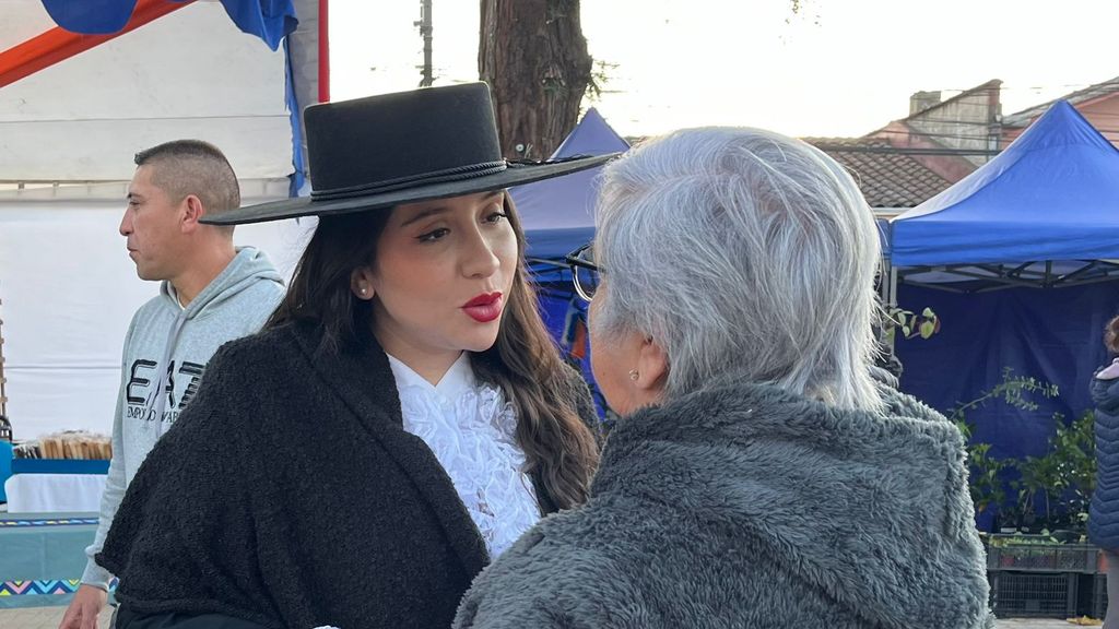 Diputada Consuelo Veloso se desplegó por todo el Maule Sur durante la semana distrital Diputada Consuelo Veloso se desplegó por todo el Maule Sur durante la semana distrital