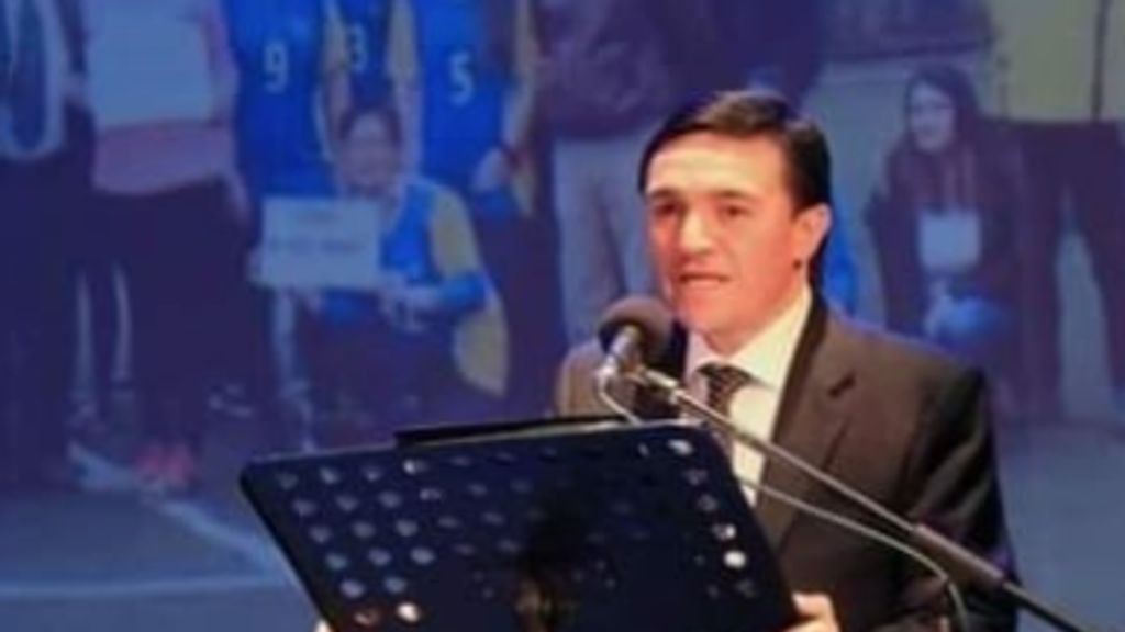 2f486ad4-7a03-493d-ae52-f039c1af6f33 2f486ad4-7a03-493d-ae52-f039c1af6f33