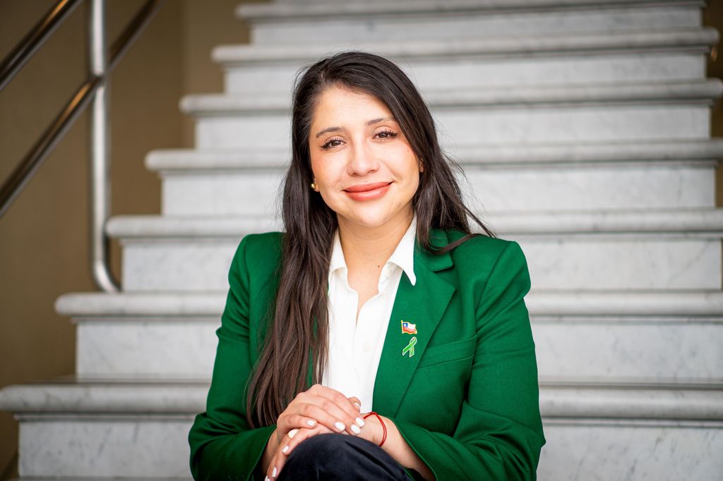 Consuelo Veloso Consuelo Veloso