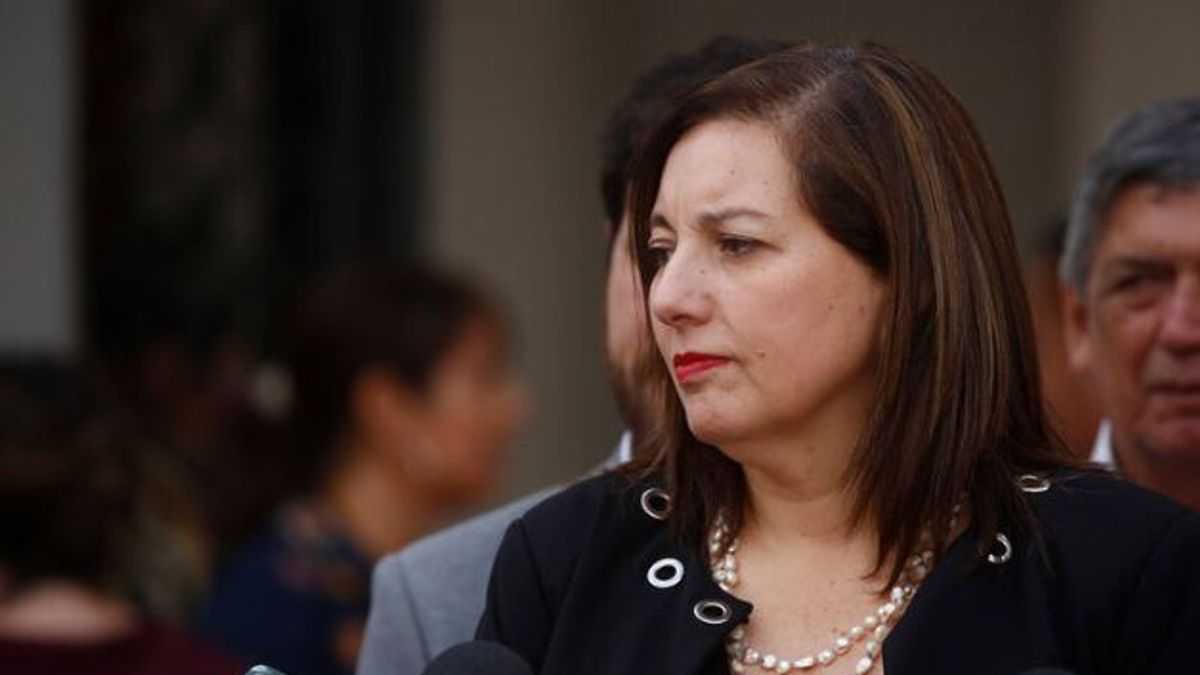 Senadora Vodanovic propone ley para proteger derechos gremiales de fiscales del Ministerio Público