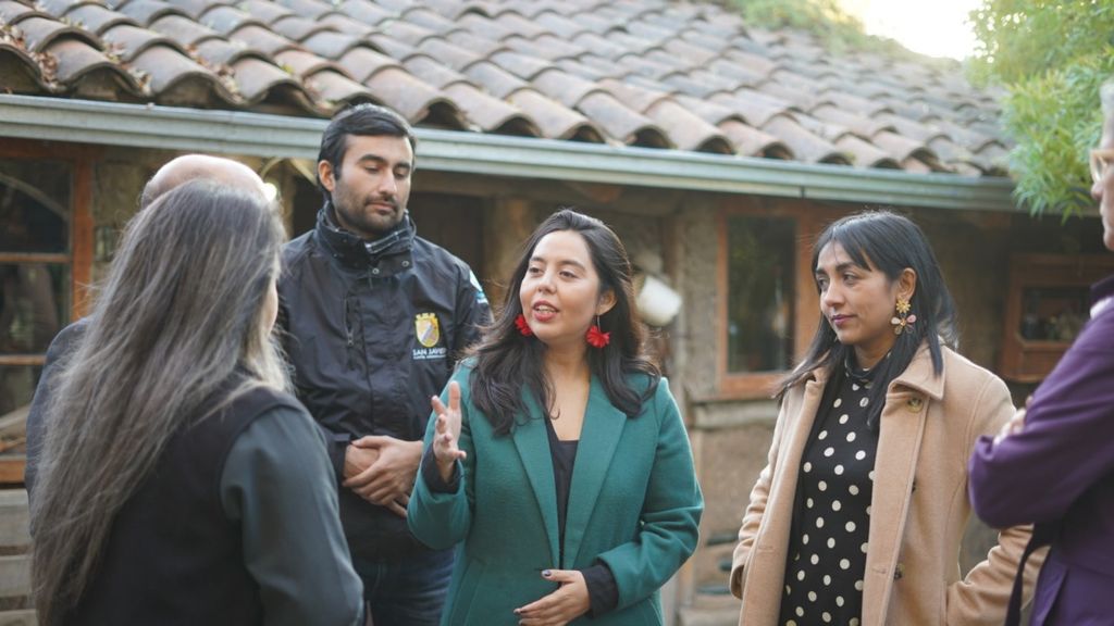 Presentan proyecto de Ley de Pesca que busca la transparencia y equidad en el sector, beneficiando a más de 3000 pescadores artesanales en la Región del Maule Presentan proyecto de Ley de Pesca que busca la transparencia y equidad en el sector, beneficiando a más de 3000 pescadores artesanales en la Región del Maule