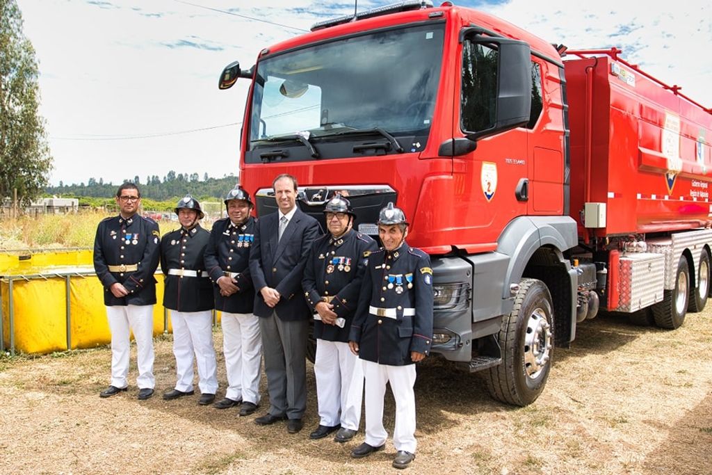 WhatsApp Image 2025-01-06 at 11 WhatsApp Image 2025-01-06 at 11