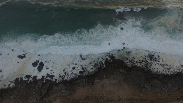 Marejadas del suroeste afectarán la costa entre miércoles y domingo