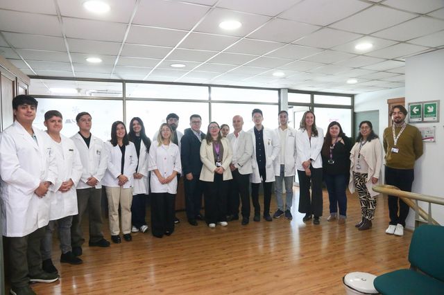 Servicio de Salud Valparaíso-San Antonio incorpora 10 nuevos profesionales a su red asistencial Servicio de Salud Valparaíso-San Antonio incorpora 10 nuevos profesionales a su red asistencial