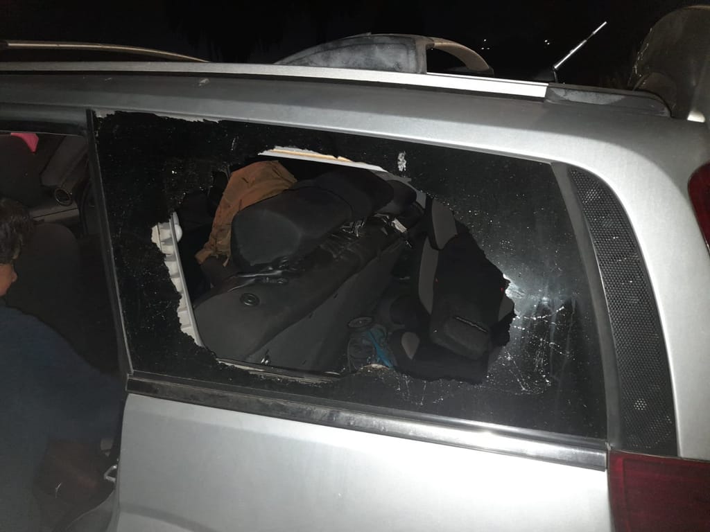 matrimonio escapa de violento asalto matrimonio escapa de violento asalto