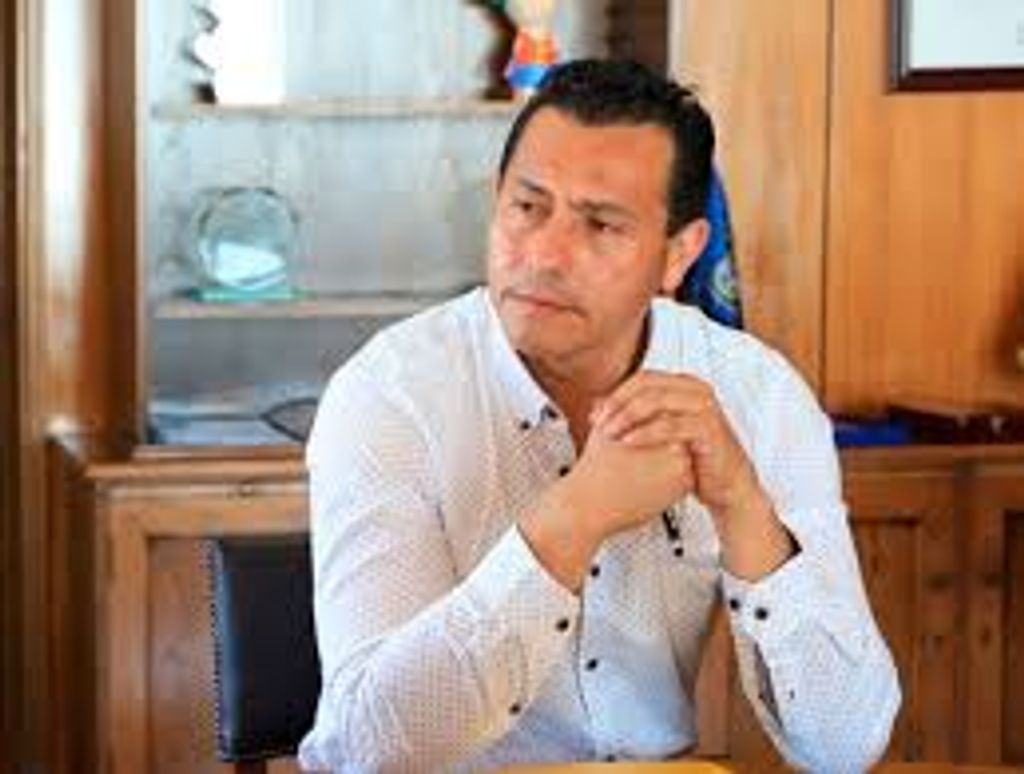 images (2) images (2)