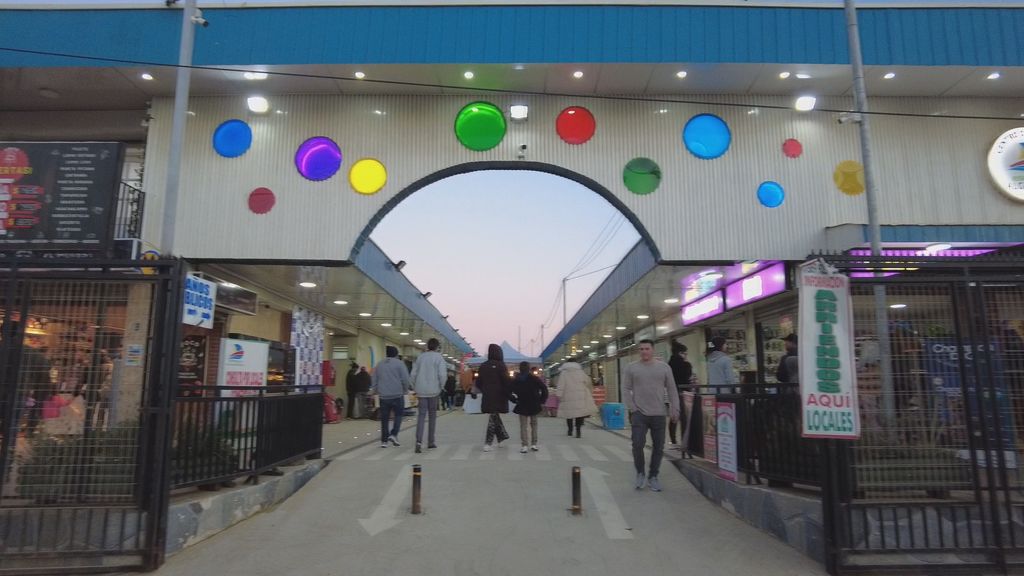Inauguración de Espacio Algarrobo: Nuevo Centro Comercial en El Litre Inauguración de Espacio Algarrobo: Nuevo Centro Comercial en El Litre