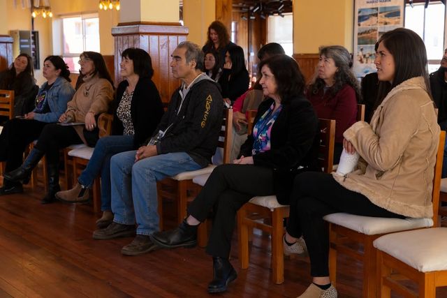 Diálogo sobre inclusión y discapacidad reúne a autoridades y organizaciones en El Quisco