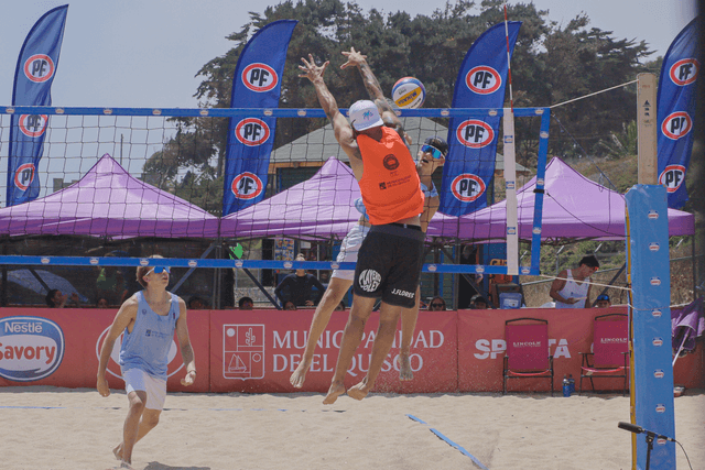 Deporte y comunidad se toman El Quisco con campeonato de vóleibol en Playa Los Corsarios Deporte y comunidad se toman El Quisco con campeonato de vóleibol en Playa Los Corsarios