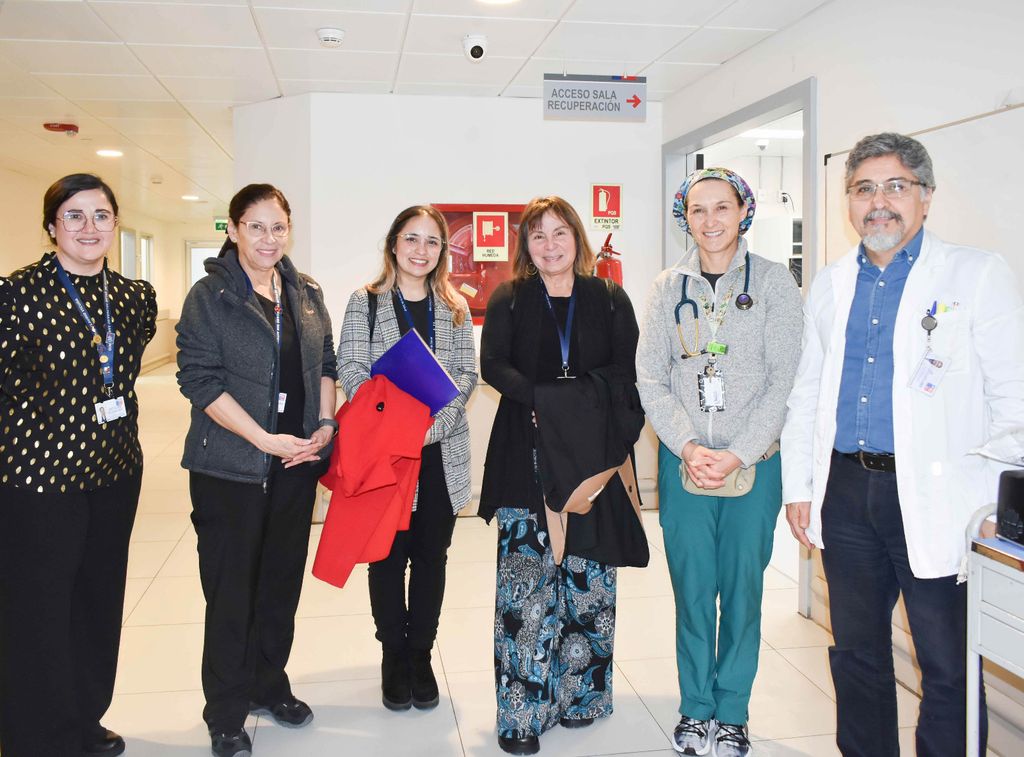 Gabinete de la Subsecretaría de Redes Asistenciales fortalece gestión con visita al Hospital Claudio Vicuña Gabinete de la Subsecretaría de Redes Asistenciales fortalece gestión con visita al Hospital Claudio Vicuña