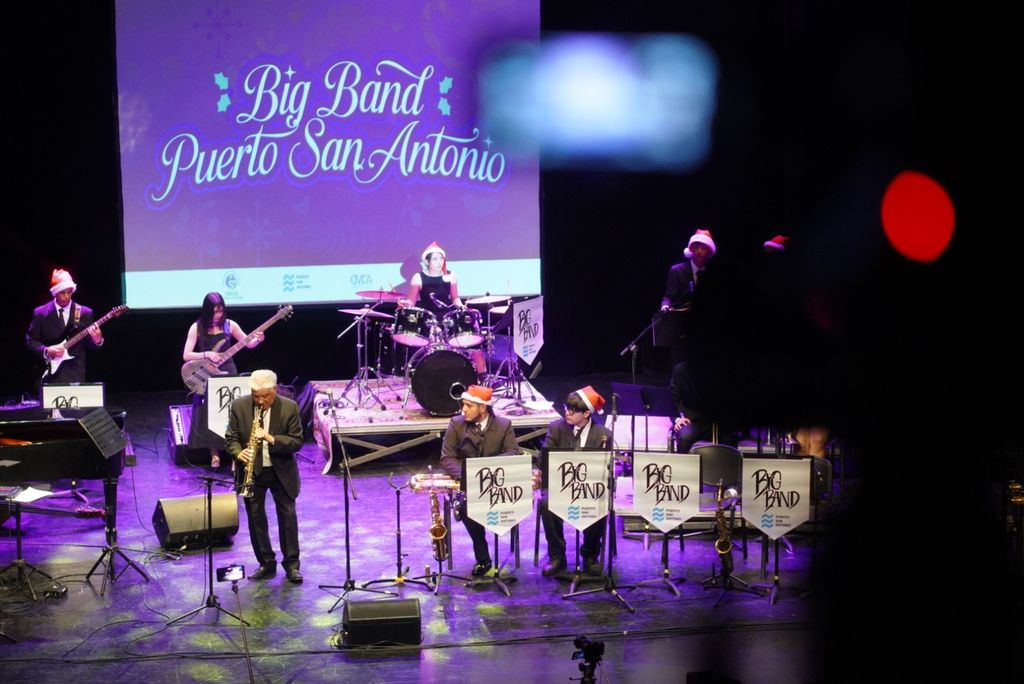 WhatsApp Image 2024-12-16 at 14 WhatsApp Image 2024-12-16 at 14