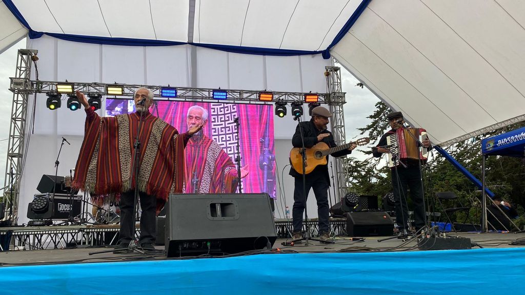 WhatsApp Image 2023-10-28 at 4 WhatsApp Image 2023-10-28 at 4