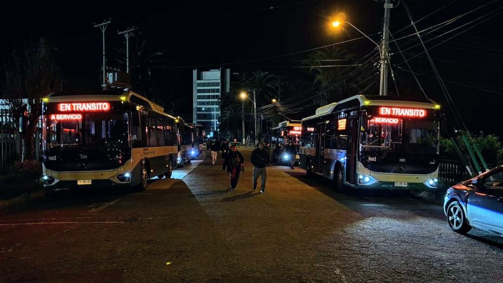 Ministerio de transporte refuerza traslados tras partido de futbol