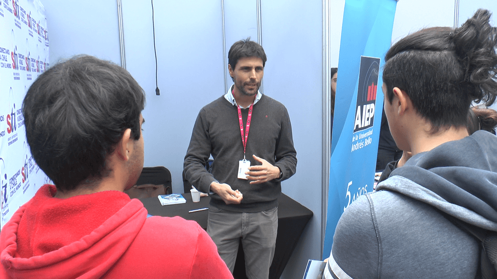 Comunidad Logística y CFT Estatal organizan feria laboral para acercar el puerto a los jóvenes Comunidad Logística y CFT Estatal organizan feria laboral para acercar el puerto a los jóvenes