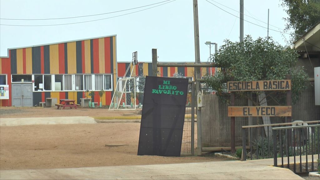 Grave denuncia en Escuela Rural El Yeco: Directora fue acusada de agredir a estudiante de 9 años Grave denuncia en Escuela Rural El Yeco: Directora fue acusada de agredir a estudiante de 9 años