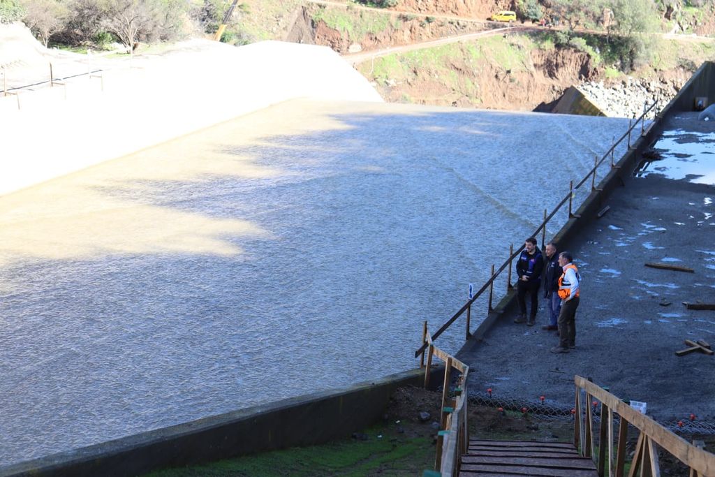 Embalse Los Aromos Alcanza Capacidad Máxima: Asegura Abastecimiento de Agua para el Gran Valparaíso Embalse Los Aromos Alcanza Capacidad Máxima: Asegura Abastecimiento de Agua para el Gran Valparaíso