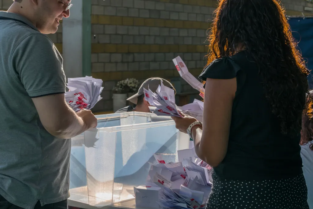 shutterstock_2402847771 shutterstock_2402847771