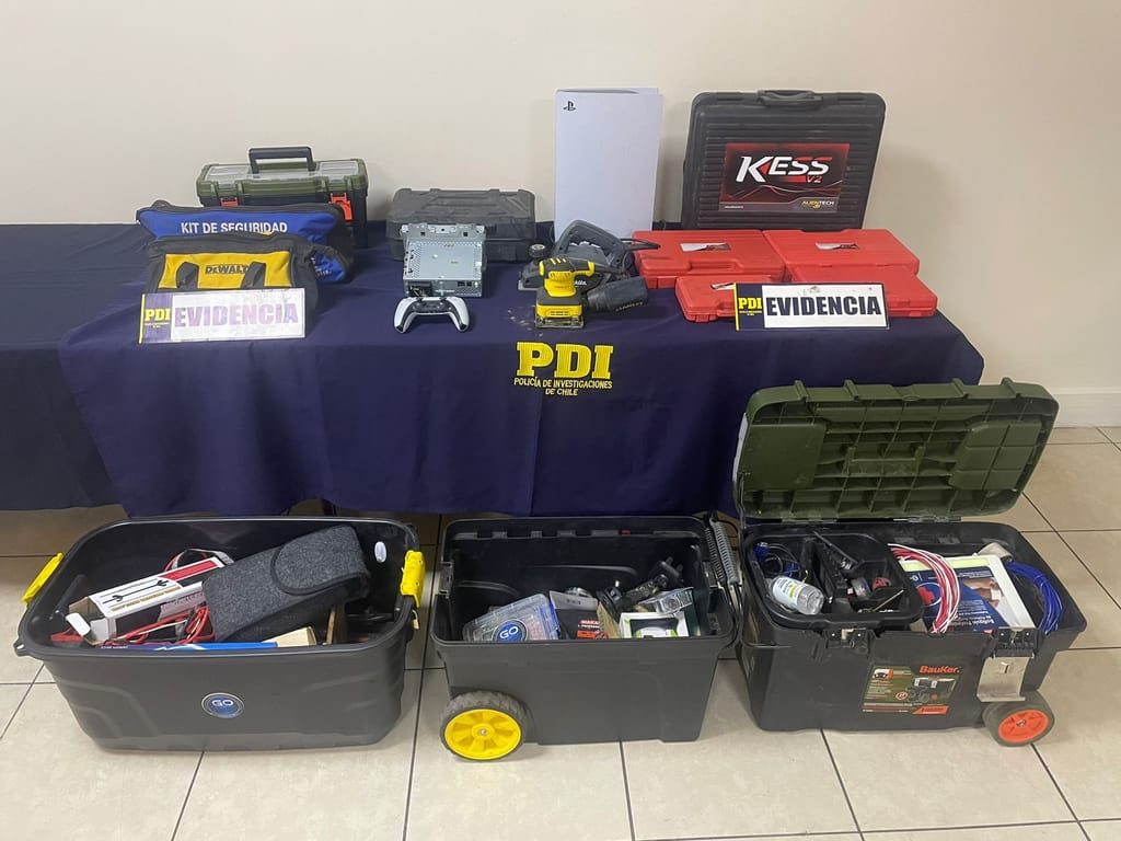 Robo de herramientas de electromecánica desde los estacionamientos de Homecenter Robo de herramientas de electromecánica desde los estacionamientos de Homecenter