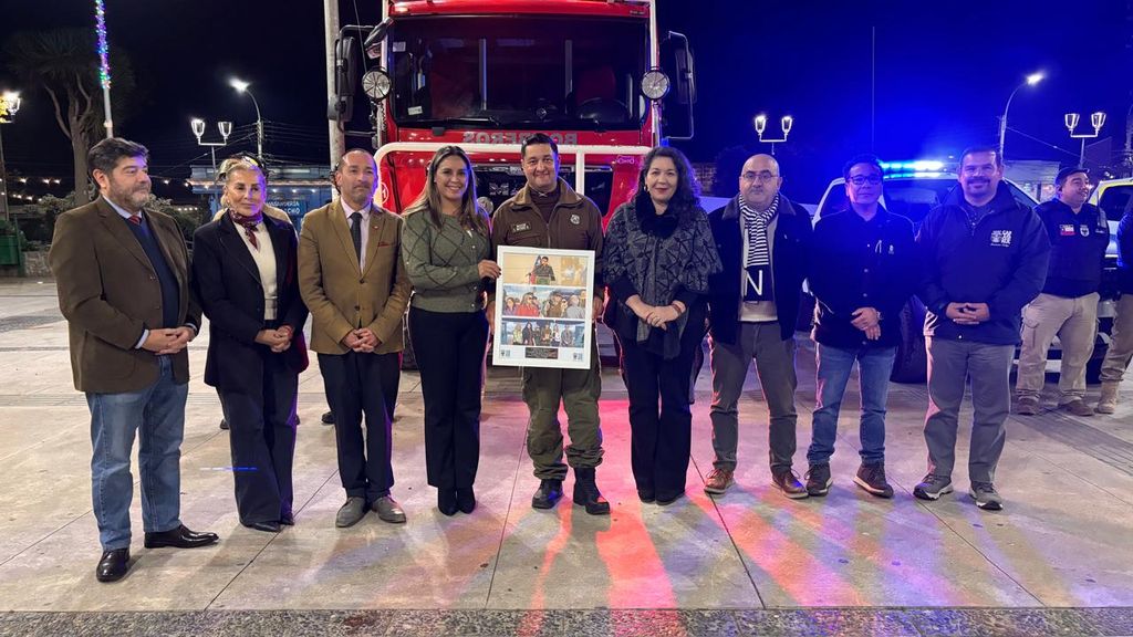 Municipio de Cartagena reconoció trayectoria del mayor Emilio Matheu tras su retiro de Carabineros Municipio de Cartagena reconoció trayectoria del mayor Emilio Matheu tras su retiro de Carabineros
