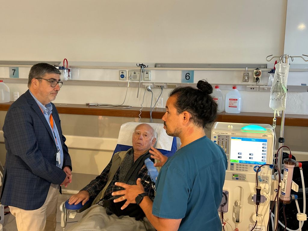 DIALISIS TERCER TURNO (4) DIALISIS TERCER TURNO (4)