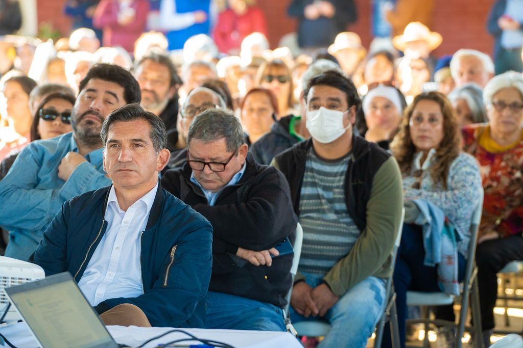 Realizan reunión entre comunidad y autoridades Realizan reunión entre comunidad y autoridades