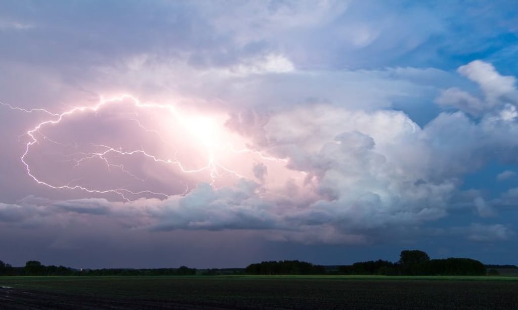 TORMENTA ELECTRICA TORMENTA ELECTRICA