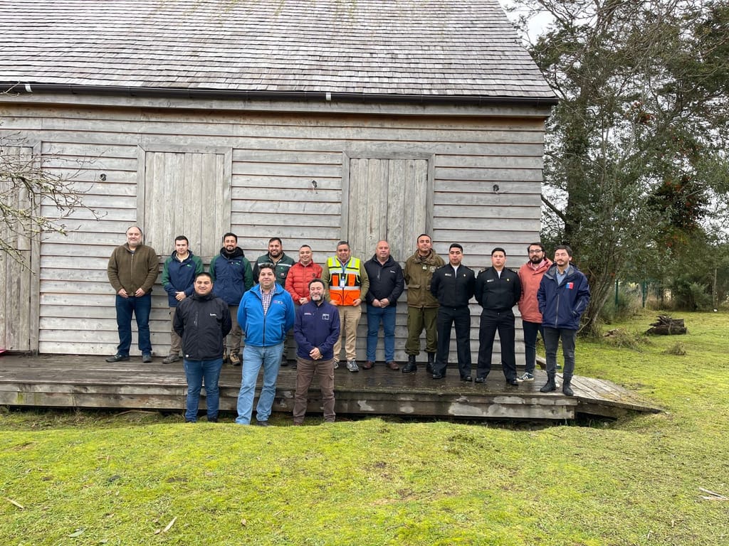 FOTO SEMINARIO PUQUELDÓN FOTO SEMINARIO PUQUELDÓN