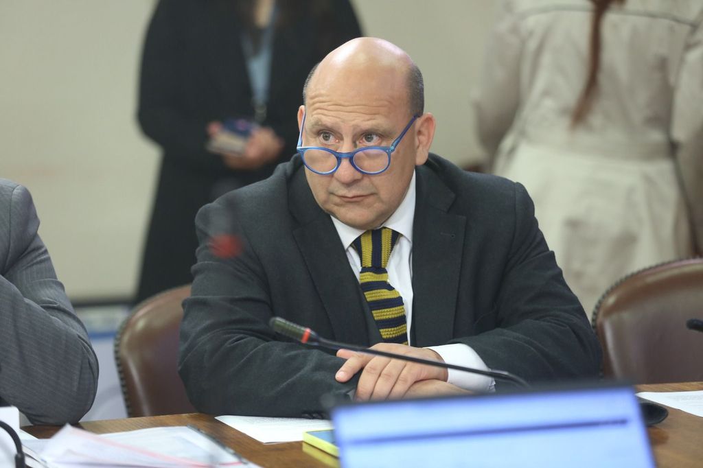 WhatsApp Image 2024-01-16 at 4 WhatsApp Image 2024-01-16 at 4