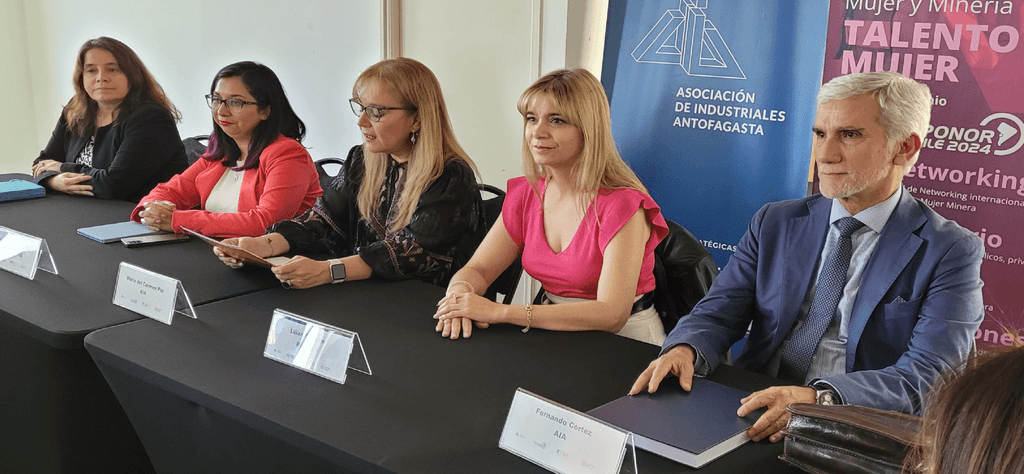 TALENTO MUJER AIA TALENTO MUJER AIA