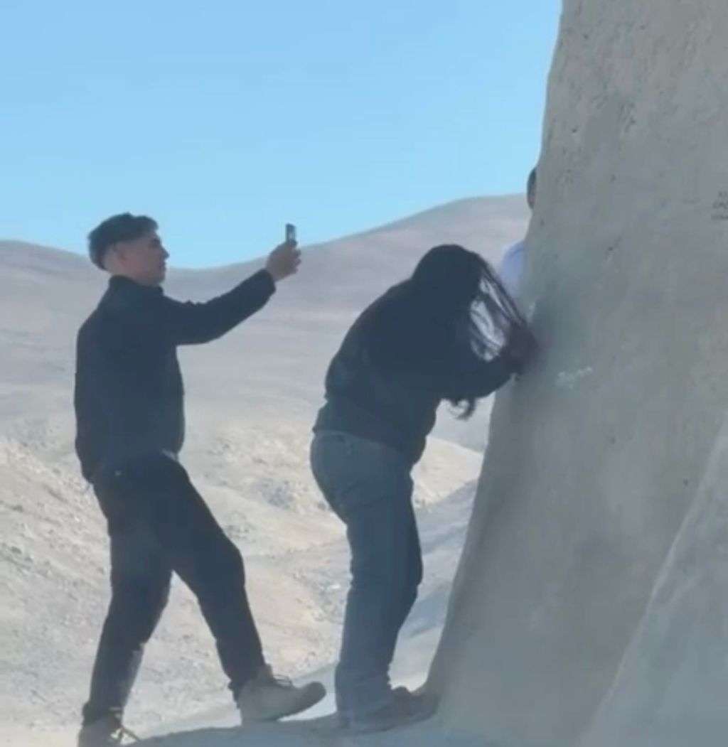 Rayado mano del Desierto