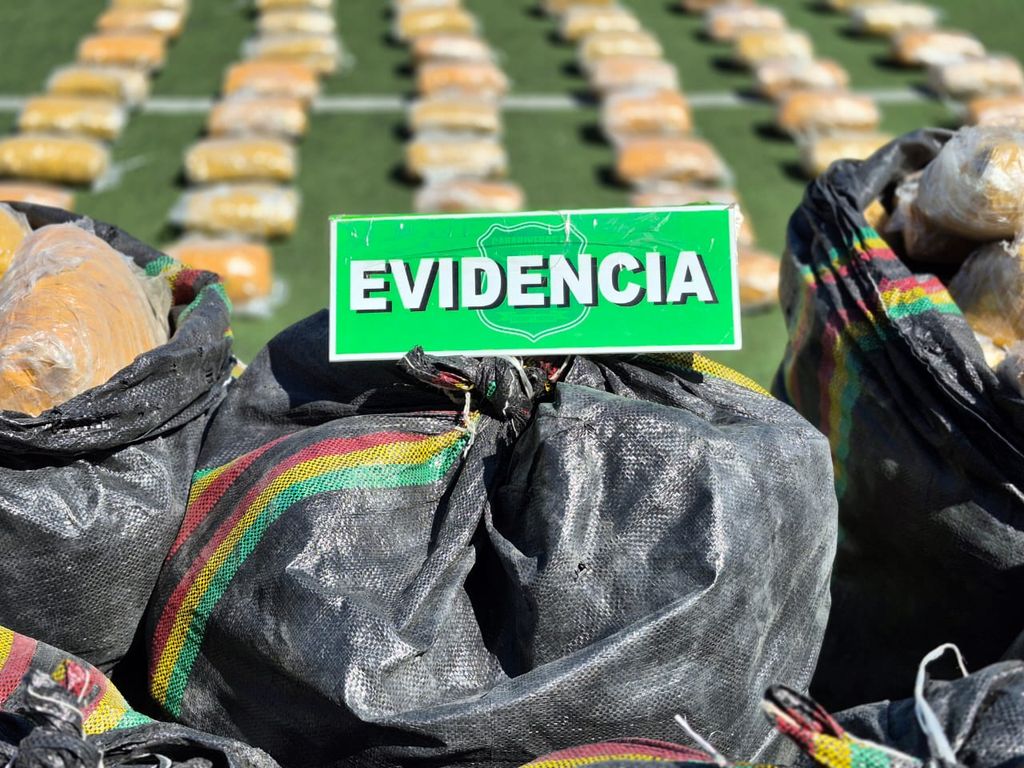 MARIHUANA CARGAMENTO MARIHUANA CARGAMENTO