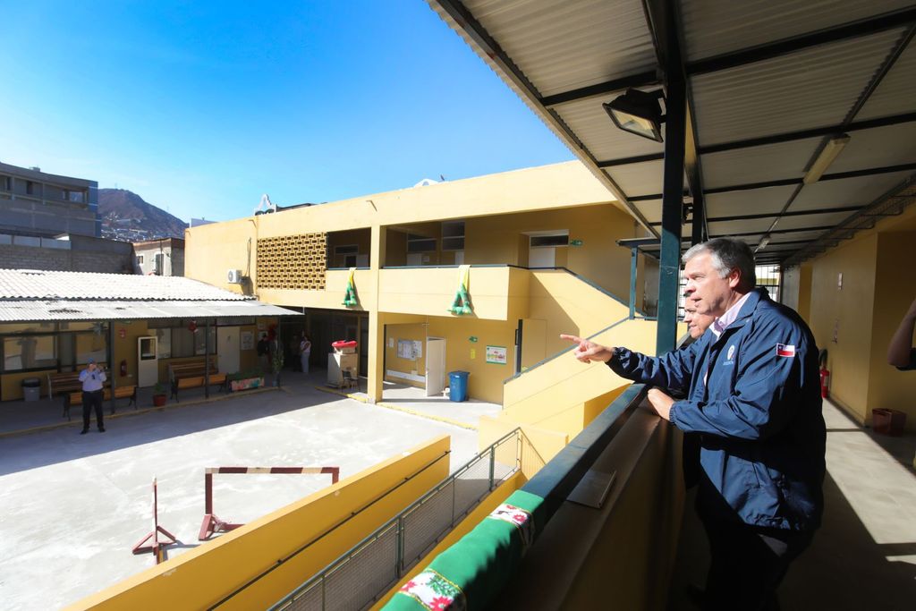 Alcalde Sacha Razmilic Alcalde Sacha Razmilic