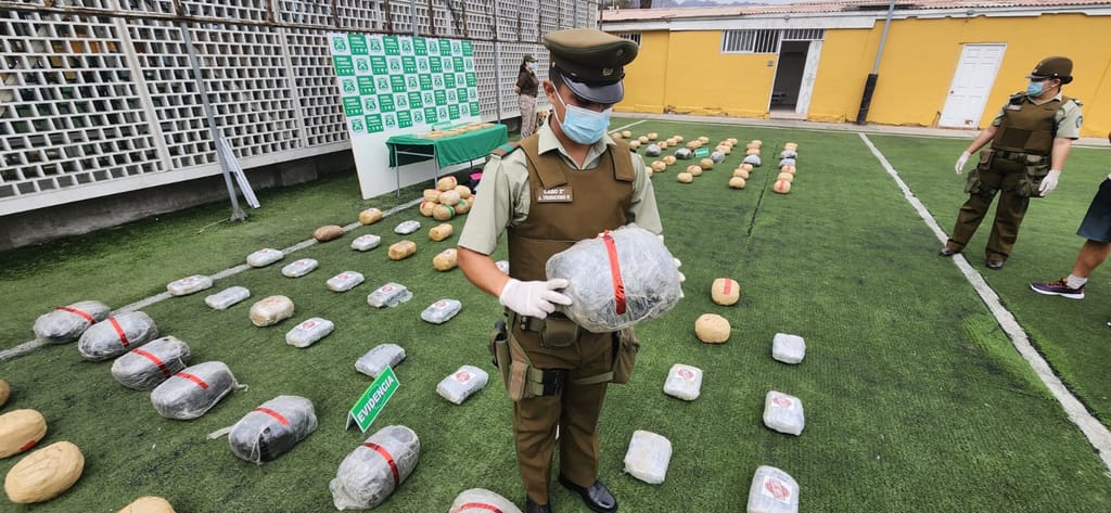 carabineros operativo 10 detenidos os9 carabineros operativo 10 detenidos os9